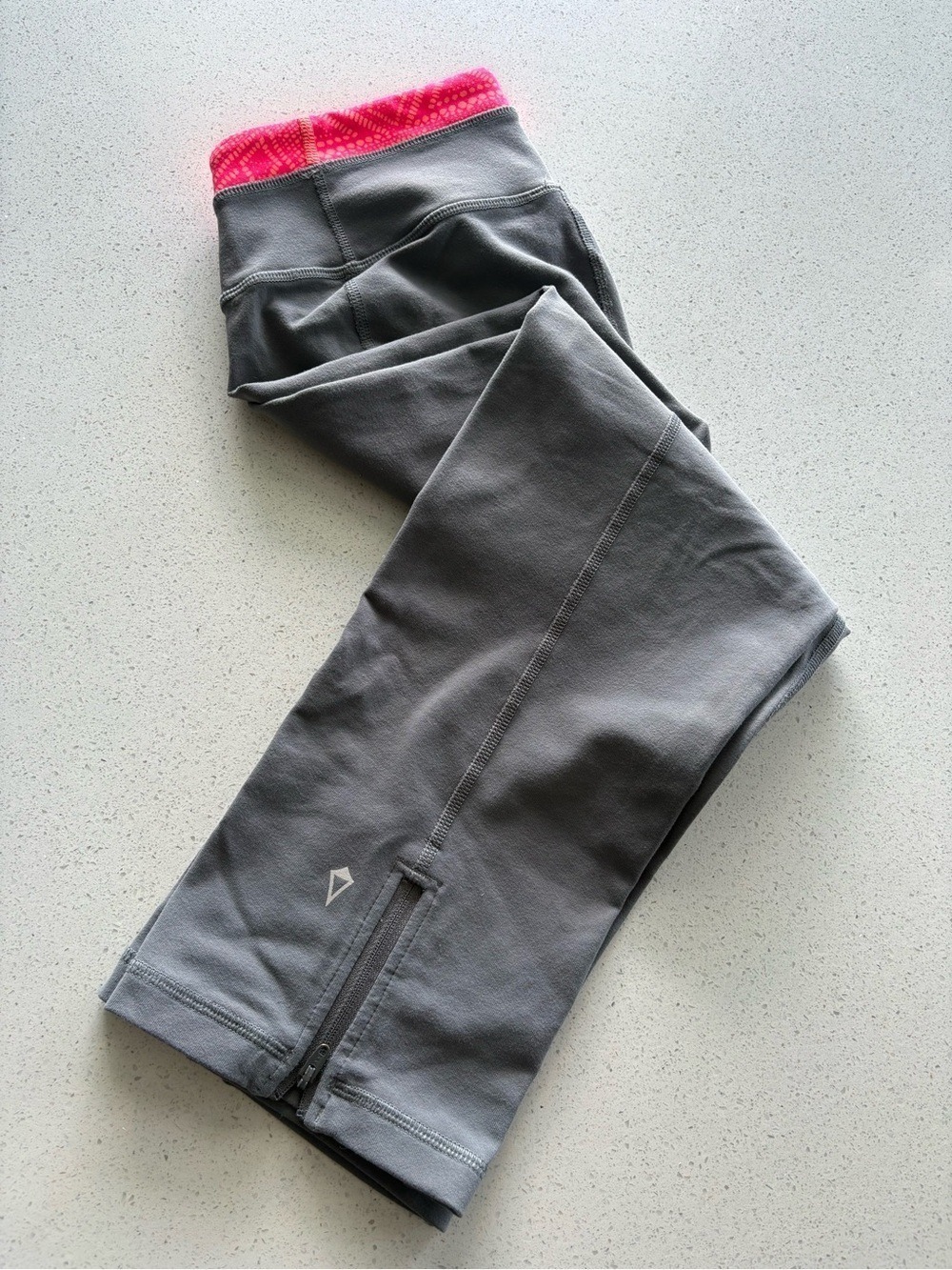 Ivivva Girls Cropped pants